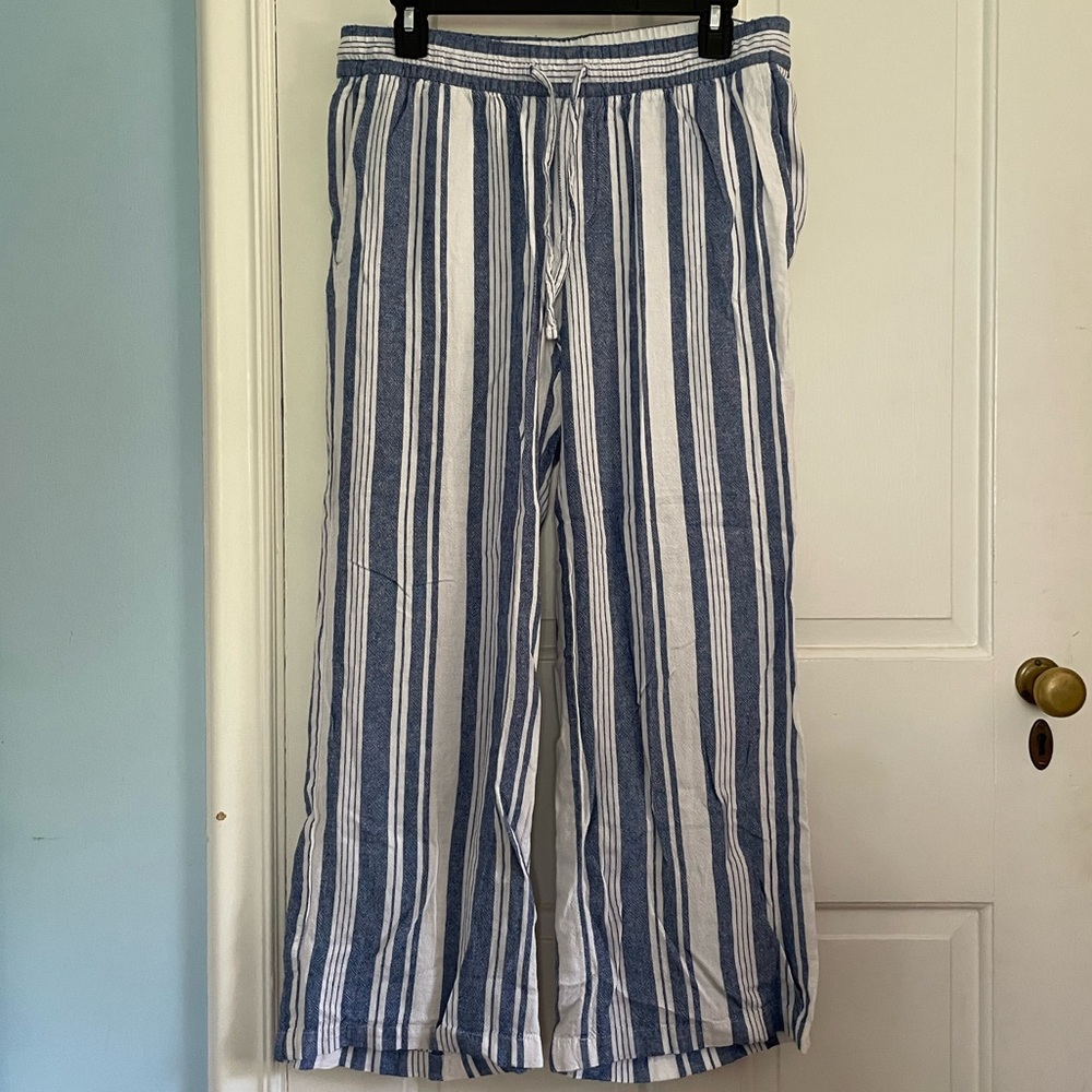 Old Navy Women’s Striped Linen Pants